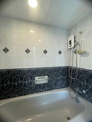 Tanah Merah Kechil Avenue (D16), Condominium #586449351